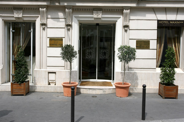Official site of Hotel Maxim Paris